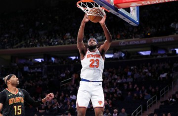 开云体育官网-场均5+5！却能成尼克斯的“非卖品”！19岁男篮小将进入NBA或稳了